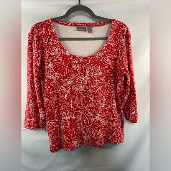 Chicos red and white tshirt, so soft and cozy! Very bright red :) size 2 - Picture 1 of 4